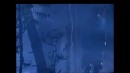 Pyaar Kii Ye Ek Kahaani S08 E16 Arnab is attacked by the vampires