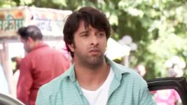 Suhani Si Ek Ladki S15E24 Yuvraaj refuses to go with Dadi Full Episode