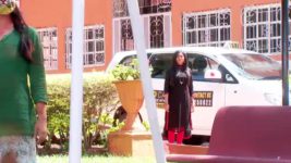 Suhani Si Ek Ladki S17E18 Yuvraaj brings Gauri to his house Full Episode