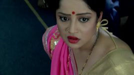 Tomay Amay Mile S26E11 Babubhai Shoots Bhavani! Full Episode