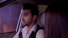 Yeh Hai Mohabbatein S43E66 Aditya, Roshni in Trouble Full Episode