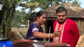 Ghore Ghore S01 E305 22nd December 2023