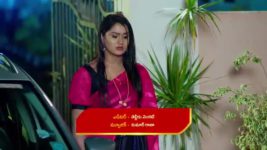Madhuranagarilo (Star Maa) S01 E239 Radha Gets Furious