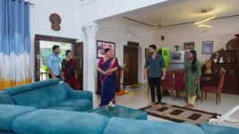 Malli Nindu Jabili S01 E530 Malli Confronts Preethi
