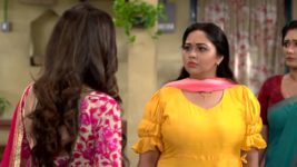 Sohag Chand S01 E371 Sohag breaks down.
