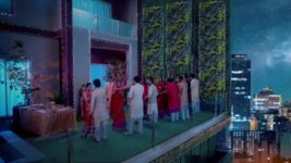 Adhe Kangal S01E327 Piya Is Infuriated Full Episode