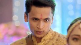 Adhe Kangal S01E333 Dev Abducts Piya Full Episode
