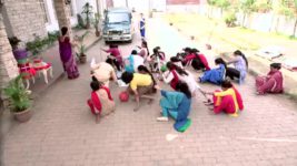 Bahu Hamari Rajni Kant S08E21 Rajni And The Workers Help Surili Full Episode