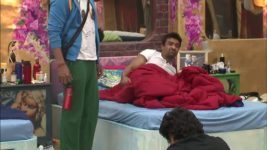 Bigg Boss (Colors tv) S07 E96 Rajat Sharma enters