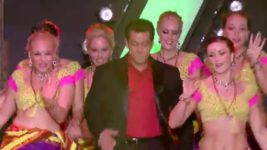 Bigg Boss (Colors tv) S07 E99 The rapid fire round
