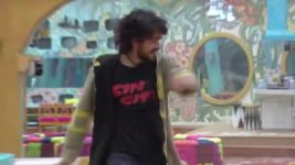 Bigg Boss (Colors tv) S09 E86 Fights and Nominations