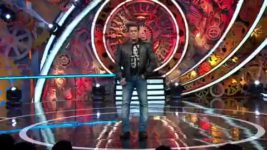 Bigg Boss (Colors tv) S11 E99 Salman meets Chulbul Pandey!