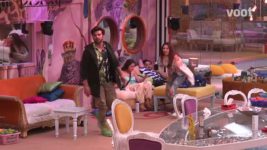 Bigg Boss (Colors tv) S13 E137 Shh... Bhoot aaya, buri khabar laya!