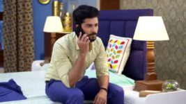 Bijoyini S01E29 Ritwik Is Drawn to Keka Full Episode