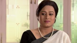 Ichche Nodee S09E38 Meghla Impresses Guruma Full Episode