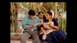 Khichdi S01E86 Robbers attack the bank Full Episode