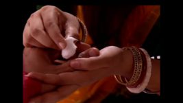 Tomay Amay Mile S05E06 Nishith teaches Ushoshi to cook Full Episode