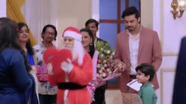Aangan Apno Ka S01 E19 Santa Pallavi