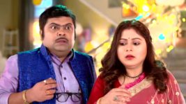 Pherari Mon S01 E445 Moina exposes Parama
