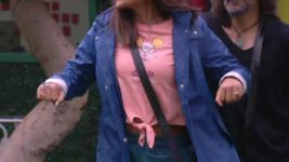 Bigg Boss Kannada S09 E82 The girls play a mean prank