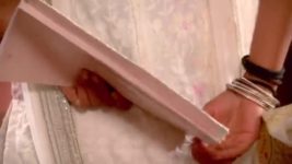 Ek Hazaaron Mein Meri Behna Hai S03E60 Swamini asks Beeji to stay back Full Episode