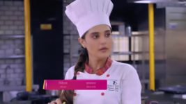Aangan Apno Ka S01 E58 Pallavi Is Distracted At Work