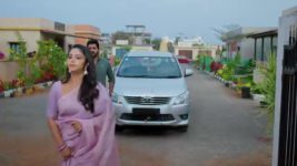 Madhuranagarilo (Star Maa) S01 E280 A Stunner for Radha