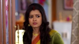 Bijoyini S01E46 Swarnali Creates a Scene Full Episode