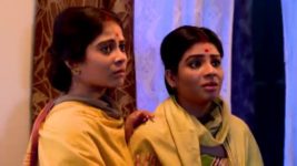 Debi Choudhurani S01E232 Prafulla Rescues Batashi Full Episode