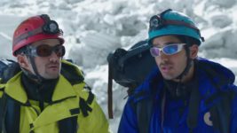 Everest (Star Plus) S03 E16 Nima kakuli dies; Anjali carries on Everest (Star Plus) S03 E16 Nima kakuli dies; Anjali carries on