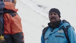 Everest (Star Plus) S04 E12 Colonel tries to motivate Nasir