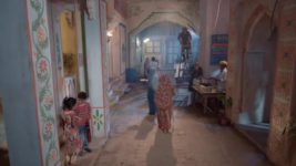 Jiji Maa S01E31 Uttara Tries to Harm Falguni Full Episode