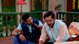 Mem Bou S01E25 Raghav Hugs Carol Full Episode
