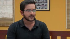 Mem Bou S01E31 Koustav-Carol Go Pandal Hopping Full Episode