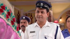 Mem Bou S02E48 The Police Question Carol Full Episode