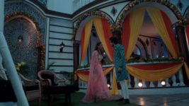 Naagin (Colors tv) S05 E27 Bani attacks a cheel!