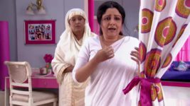Shob Choritro Kalponik S03 E22 Khushboo tricks Mallika