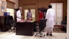 Shob Choritro Kalponik S03 E37 Kuhu learns about Abir's past Shob Choritro Kalponik S03 E37 Kuhu learns about Abir's past