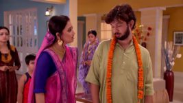 Shob Choritro Kalponik S04 E22 Abir realises his mistake