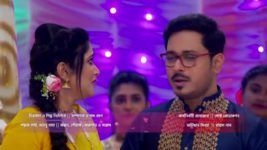 Sohag Chand S01 E436 Chand smears sindur on Sohag's forehead