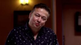 Sreemoyee S01E166 Sreemoyee's Courteous Effort Full Episode