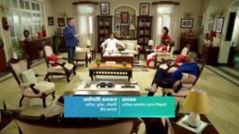 Sreemoyee S01E89 Upal Makes Dinka an Offer Full Episode