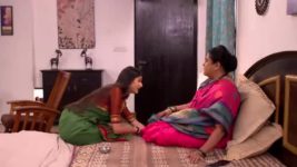 Swabhimaan Shodh Astitvacha S01 E583 Suparna Meets the Attorney