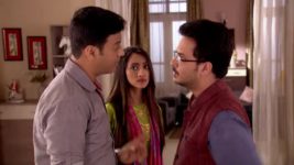 Tumi Asbe Bole S14E25 Ronit misbehaves with Disha Full Episode