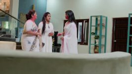 Chiranjeevi Lakshmi Sowbhagyavati S01 E377 22nd March 2024