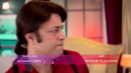 Tumpa Autowali S01 E657 Tumpa and Meghna meet with an accident