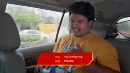 Vantalakka S01 E552 Varalakshmi Cautions Dharani