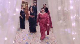 Aangan Apno Ka S01 E77 Ravi's Photos Go Viral