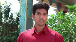 Agni Sakshi S01E88 Gowri Spots Bhairavi Stealing Full Episode