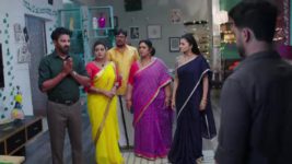 Ennenno Janmala Bandham S01E189 Malini's Firm Decision Full Episode